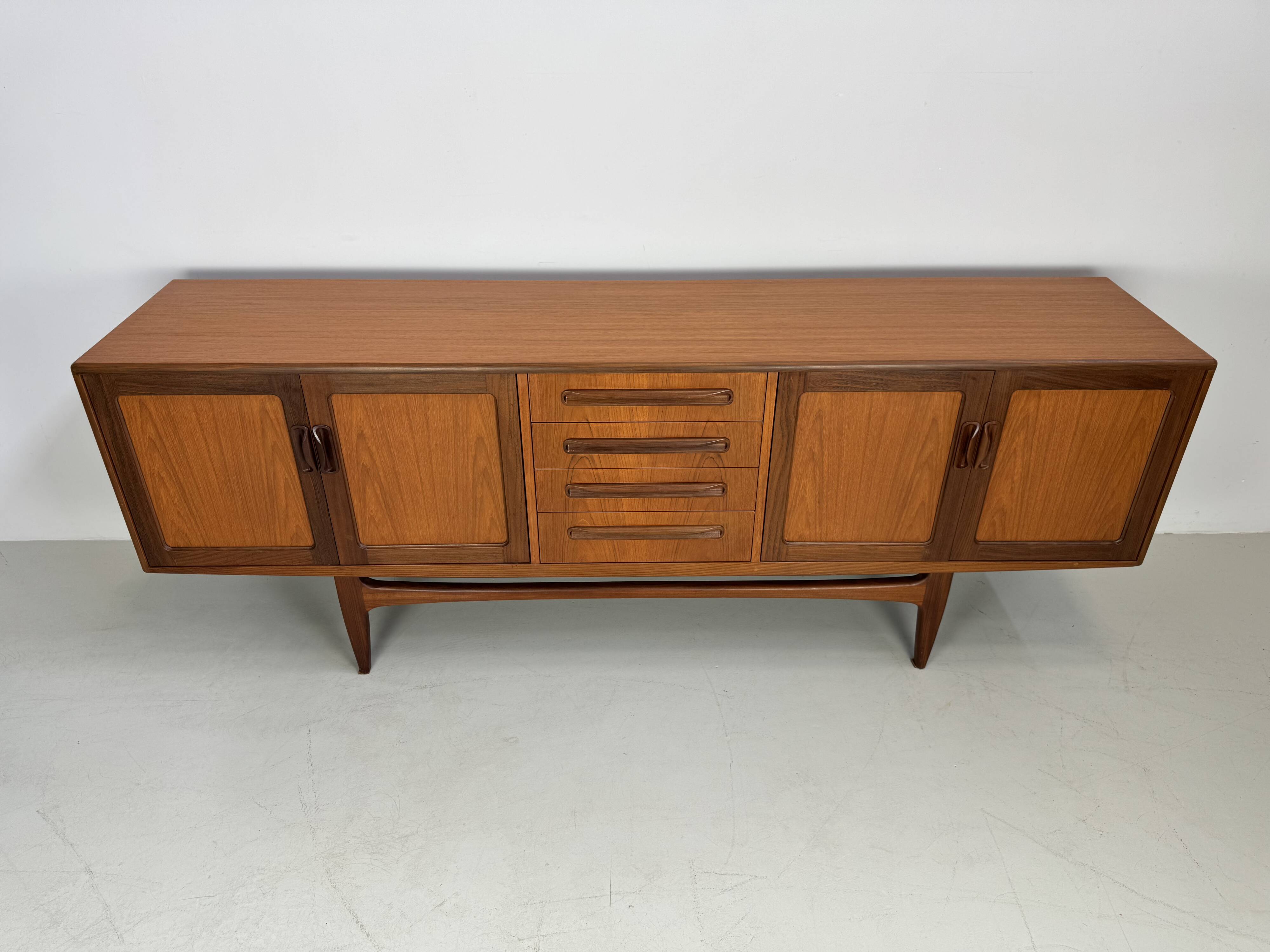 Vintage "Fresco" dressoir van G-Plan