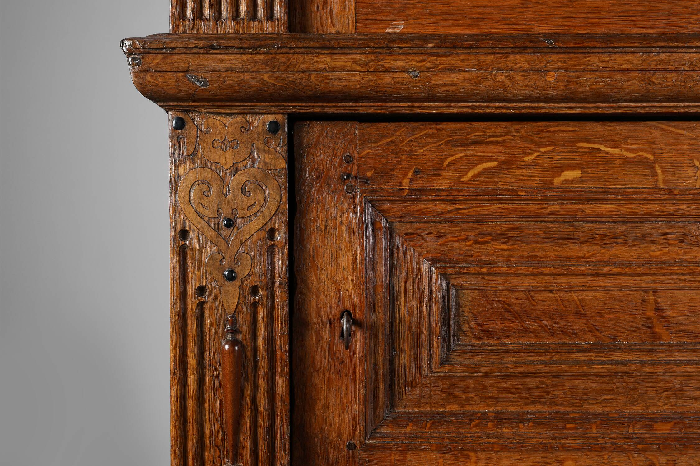 17th Century Belgian Renaissance Oak Cabinet with Concealed Lock