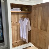 Wardrobe cupboard