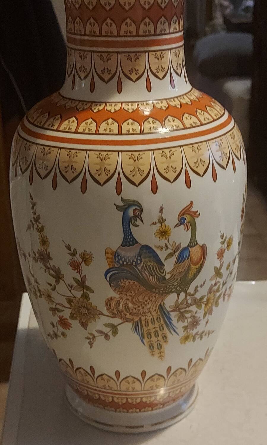 Japanese style porcelain vase signed FG