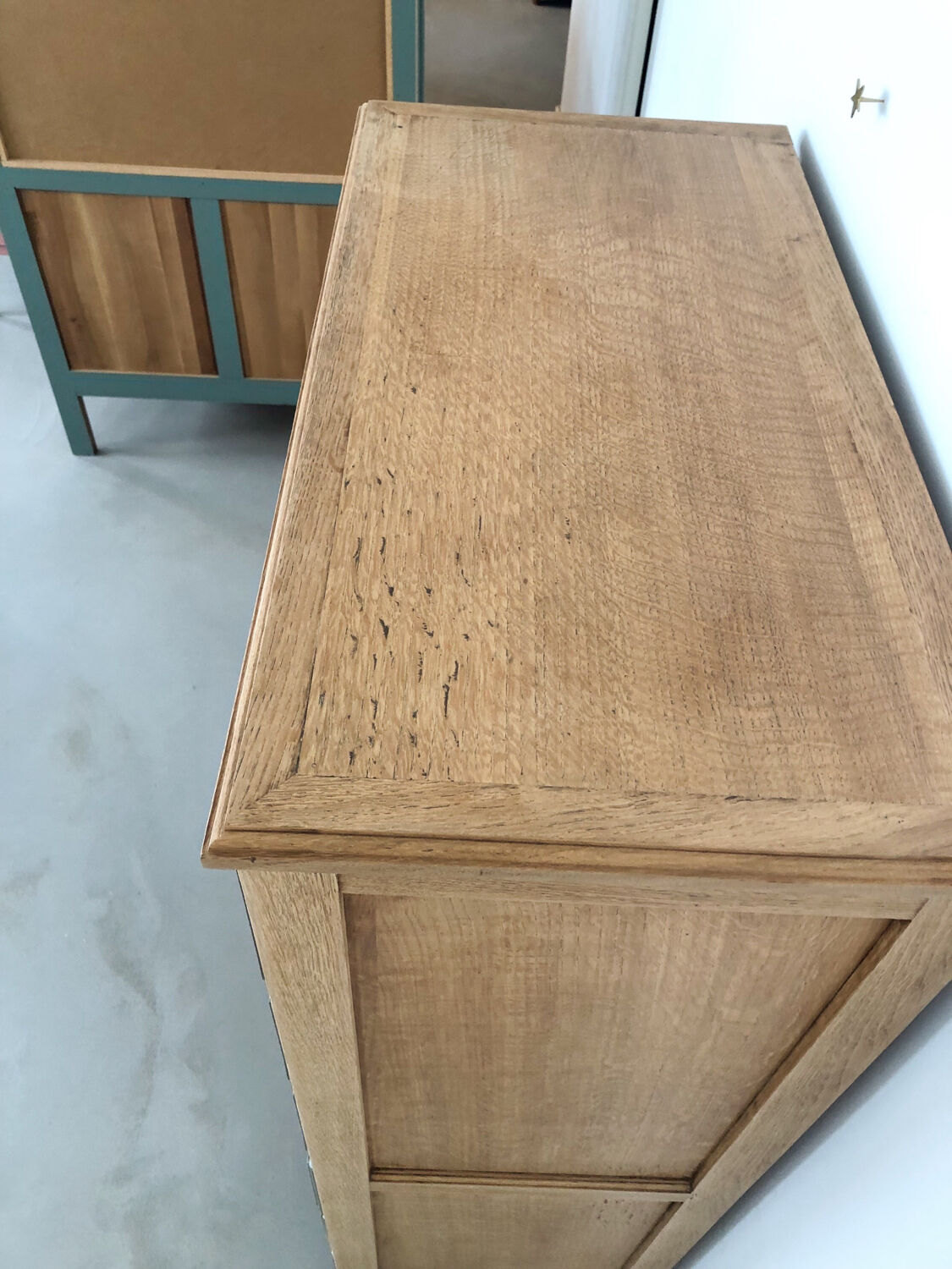 6-drawer chest of drawers in oak