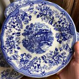 Twelve ironstone plates