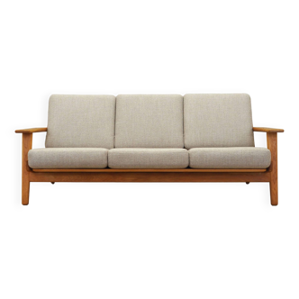 Oak sofa, Danish design, 1960s, designer: Hans J. Wegner, manufacturer: Getama