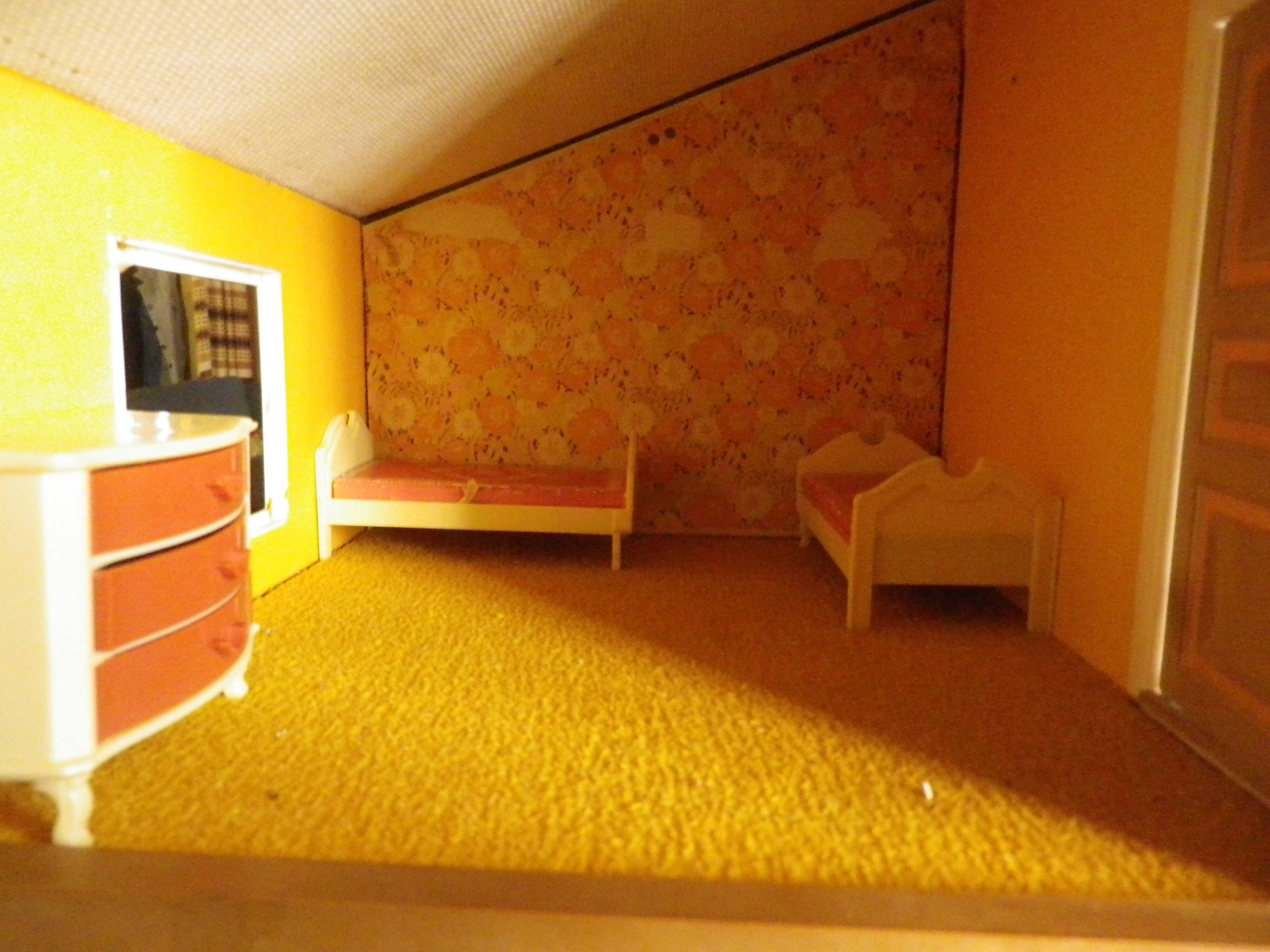 maison de poupée vintage