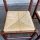 2 chaises de cuisine carrées en bois massif paillées