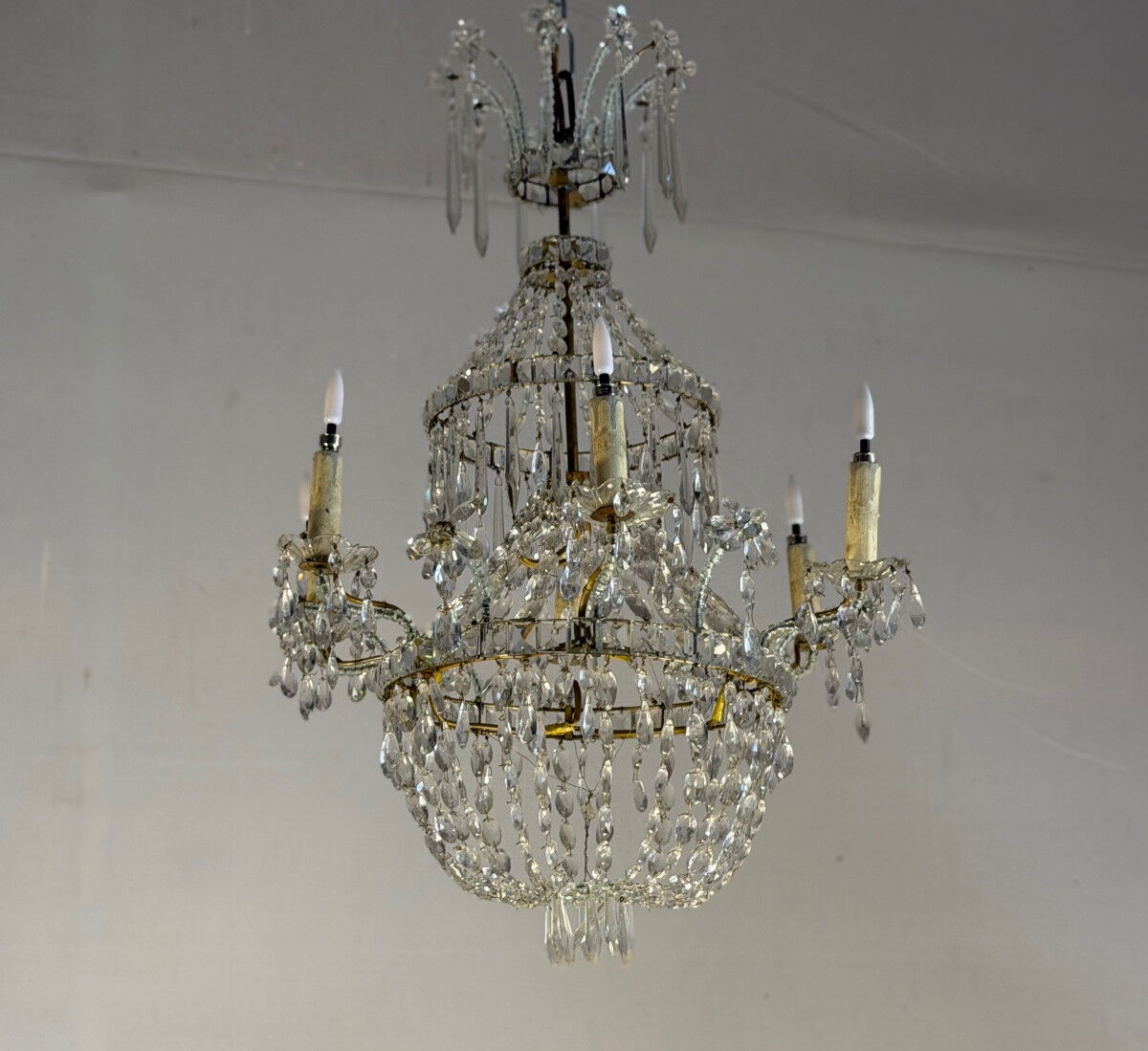 Crystal bead lustre, 19th century