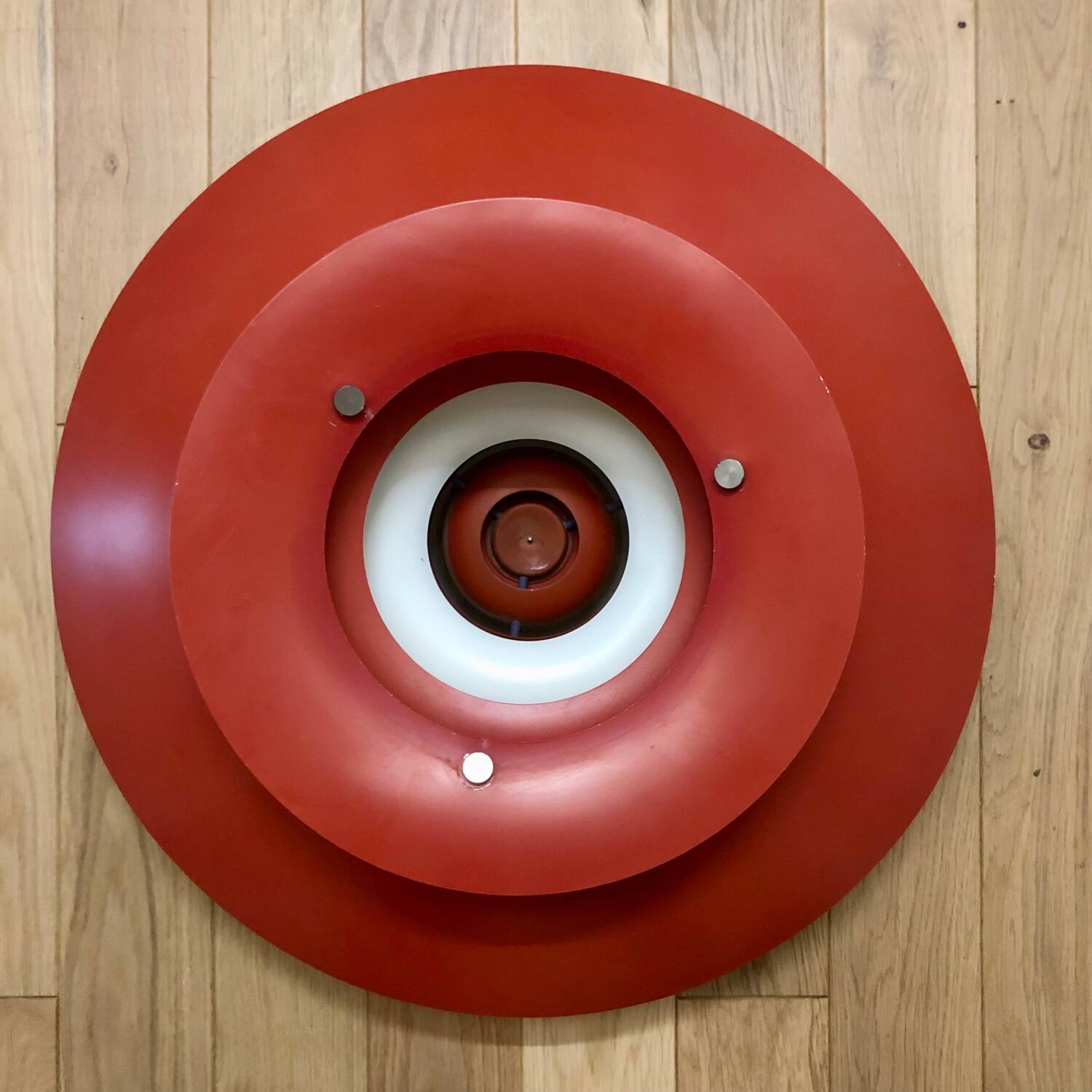 Danish vintage PH5 pendant light (Poul Hennigsen for Louis Poulsen)