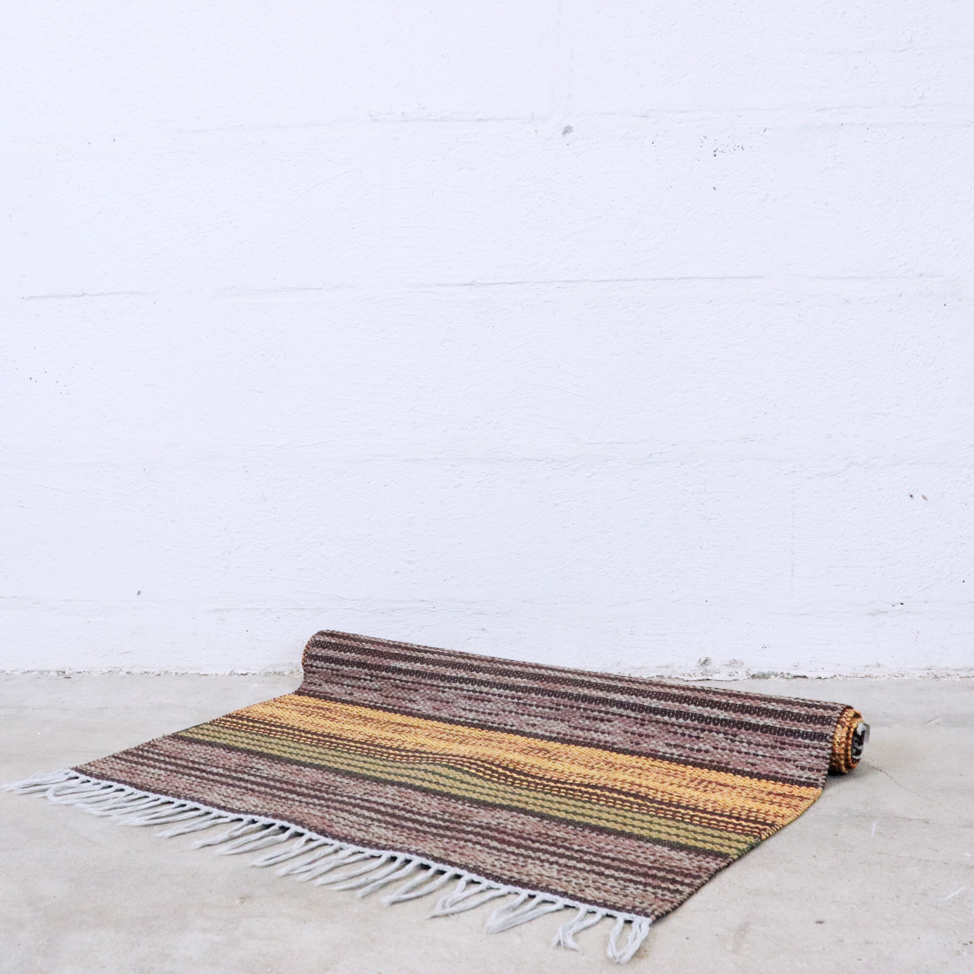 Matta No.22, braided plastic, 125 x 70 cm