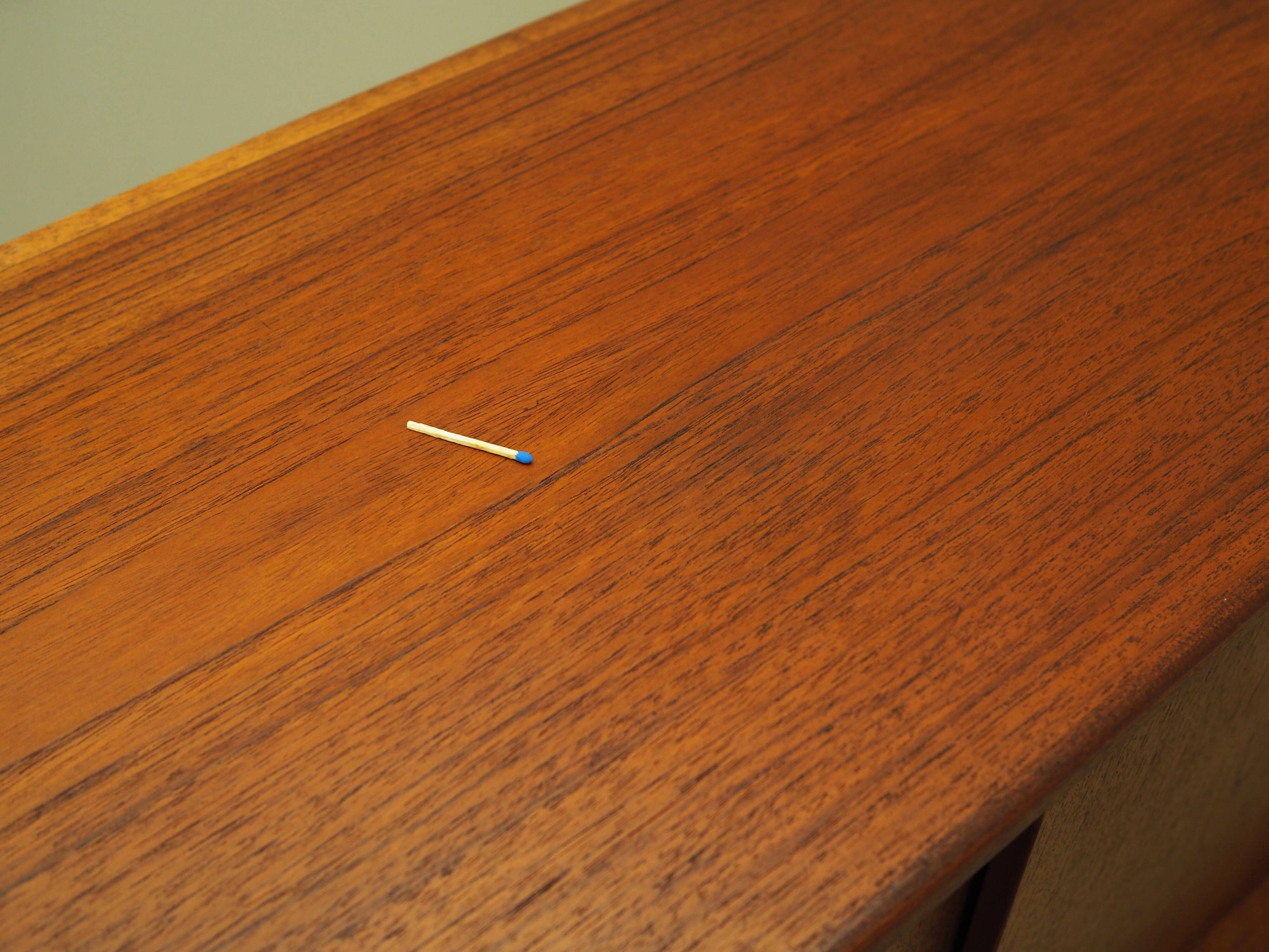 Enfilade en teck, design danois, années 1960, production : Danemark