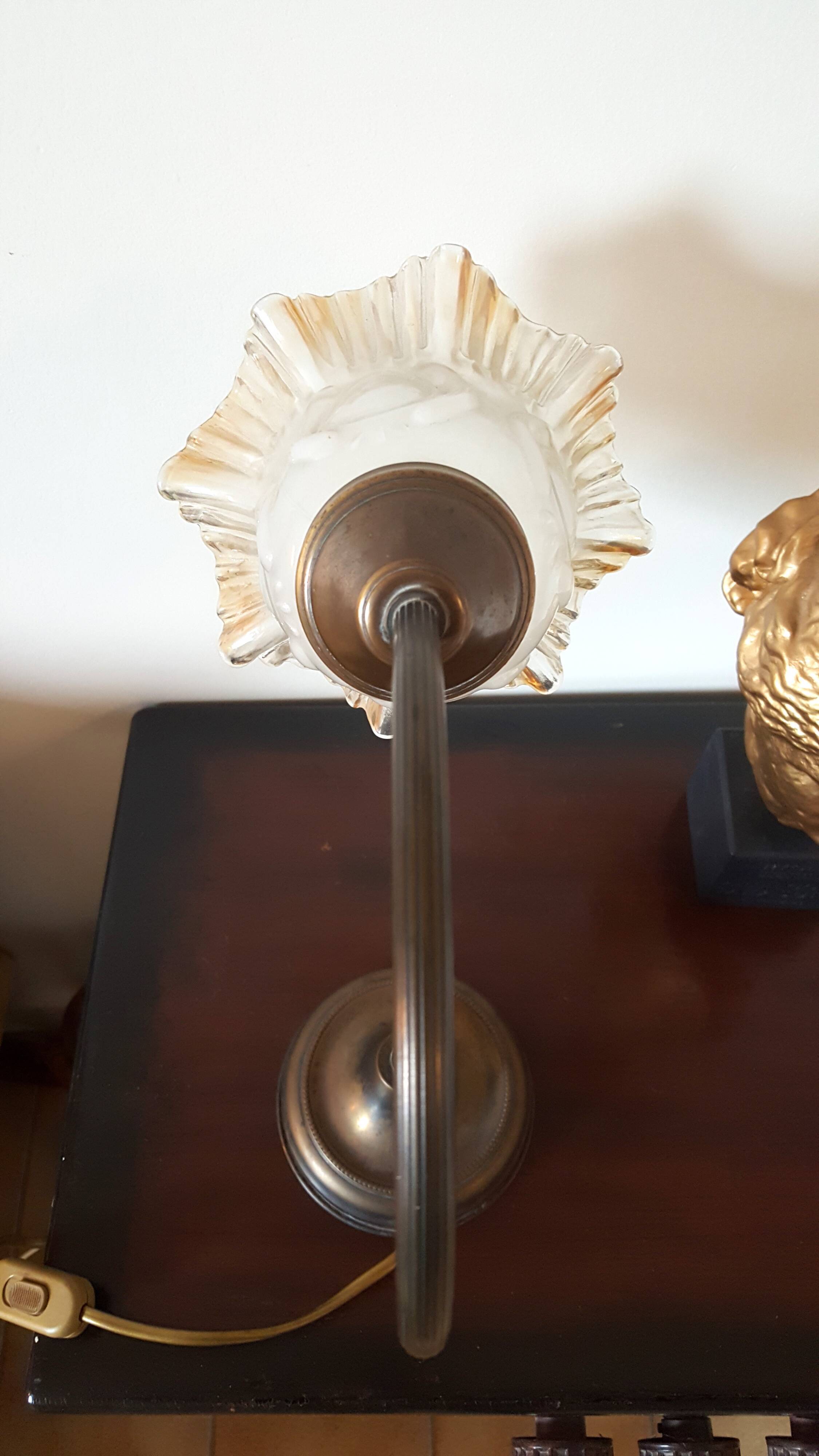 Lampe tulipe col de cygne en laiton