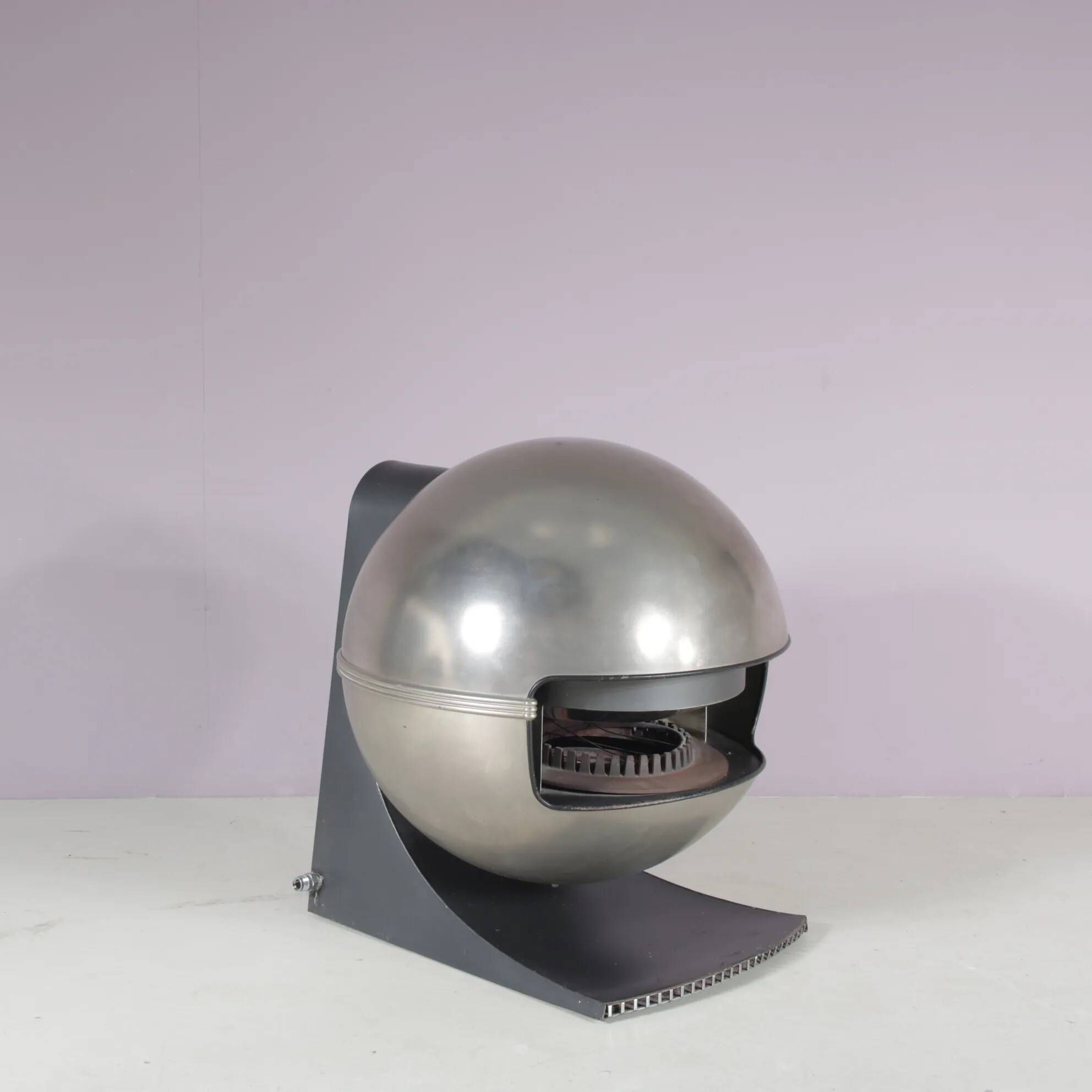 1970s Model "2000" gas heater by Richard Wolthekker for Faber, Netherlands