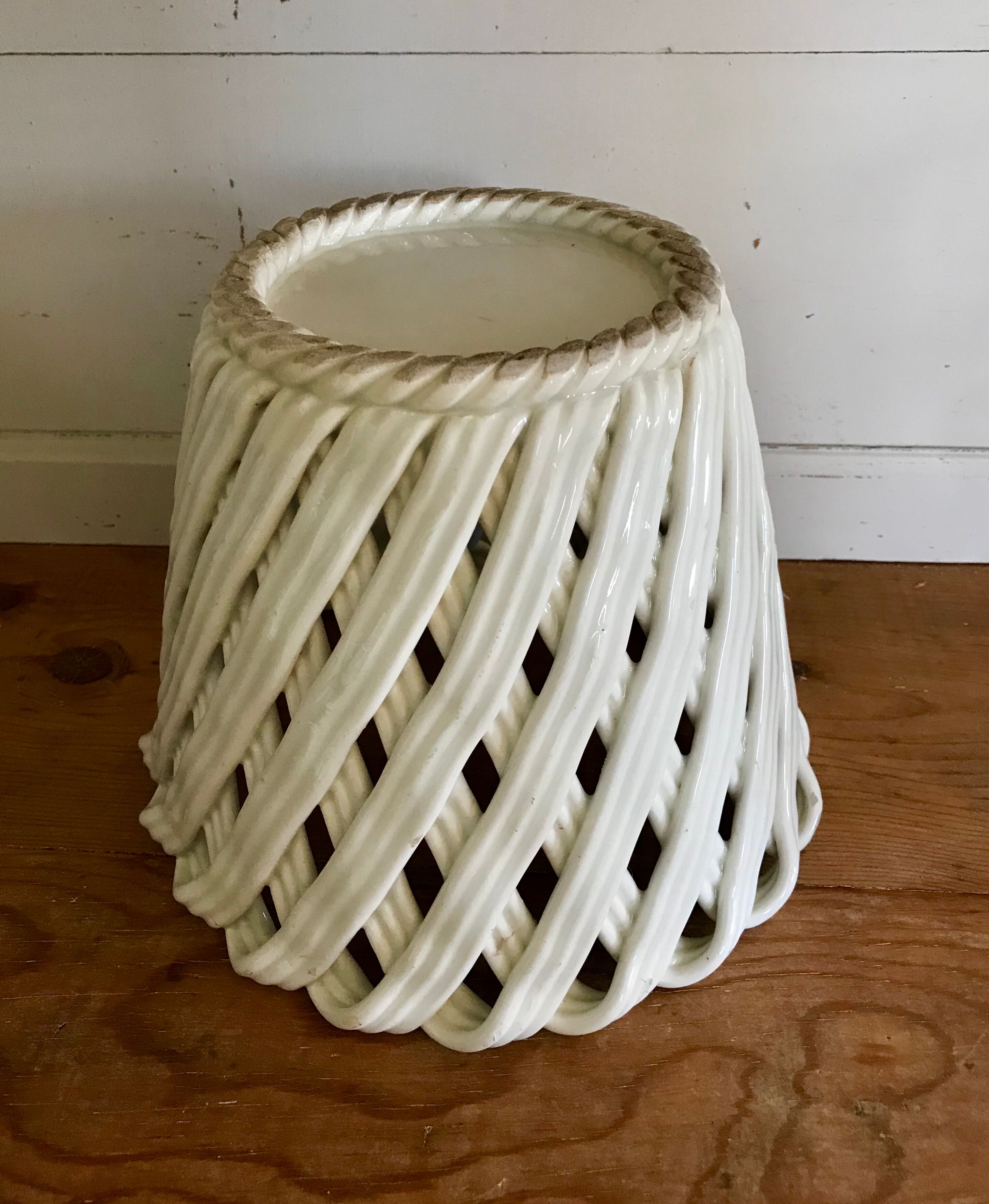 Braided ceramic pot cover