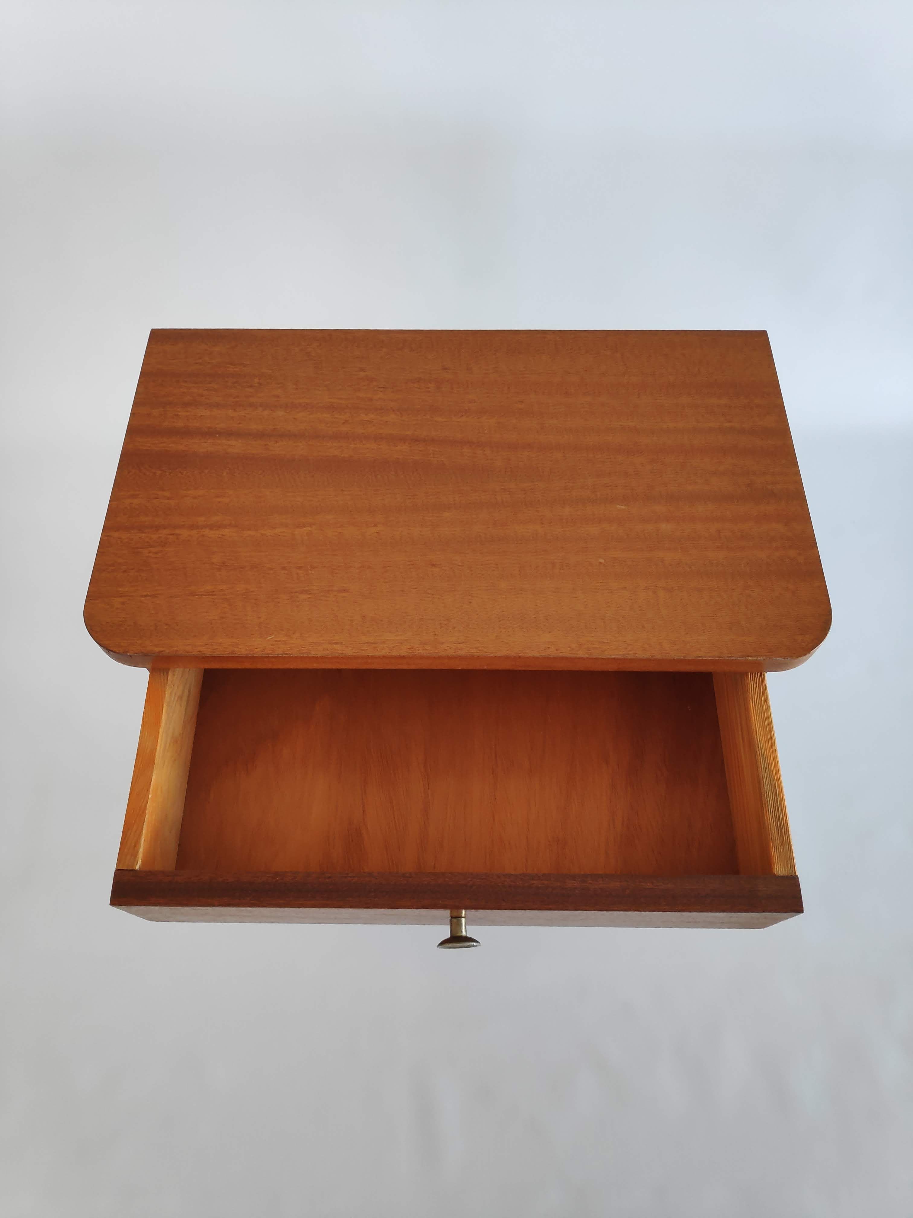 Table de nuit chevet à pieds compas des années 60