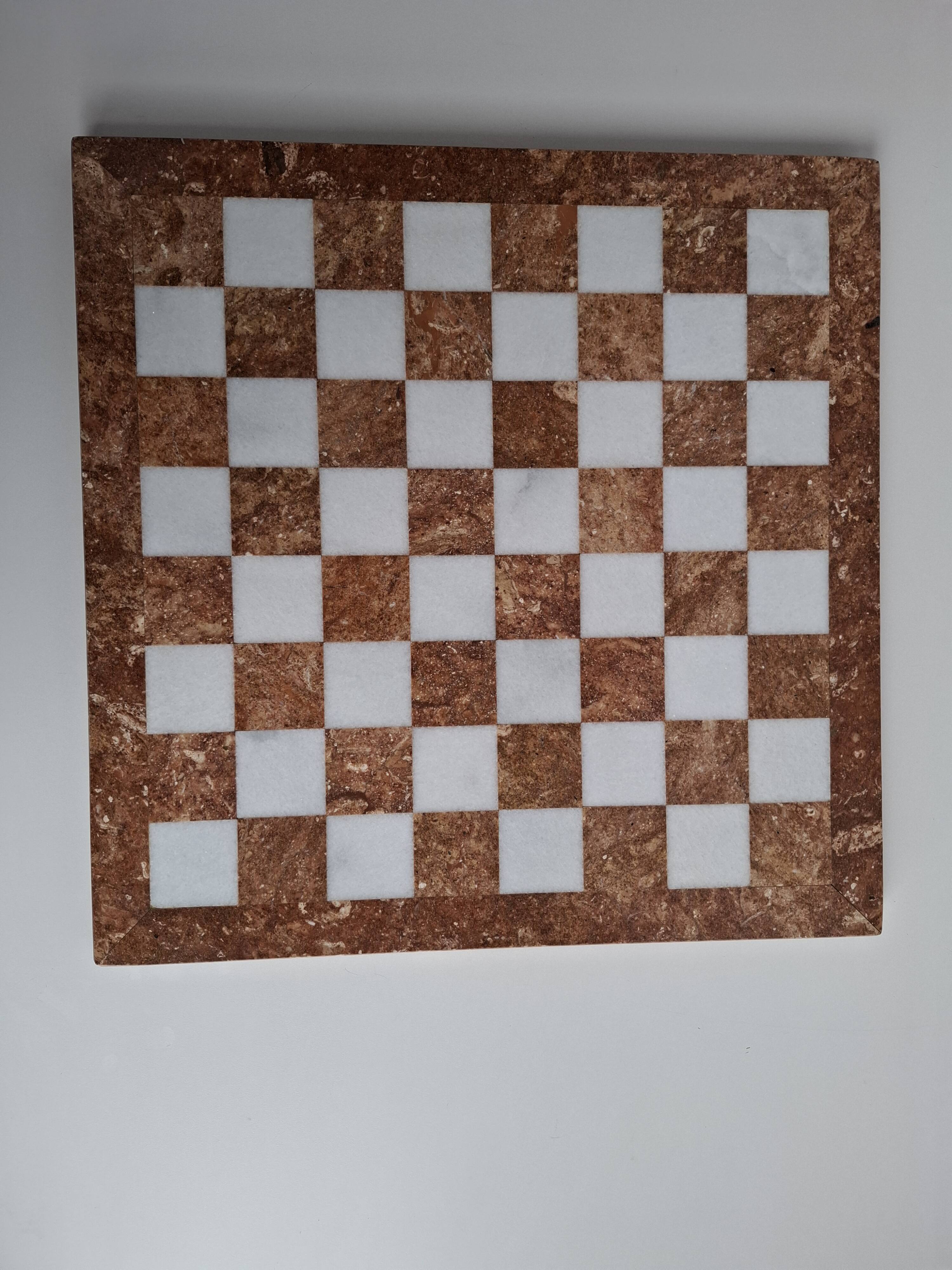 Ensemble d’échecs en marbre allemand vintage, échiquier moderne en pierre du milieu du siècle, 1970