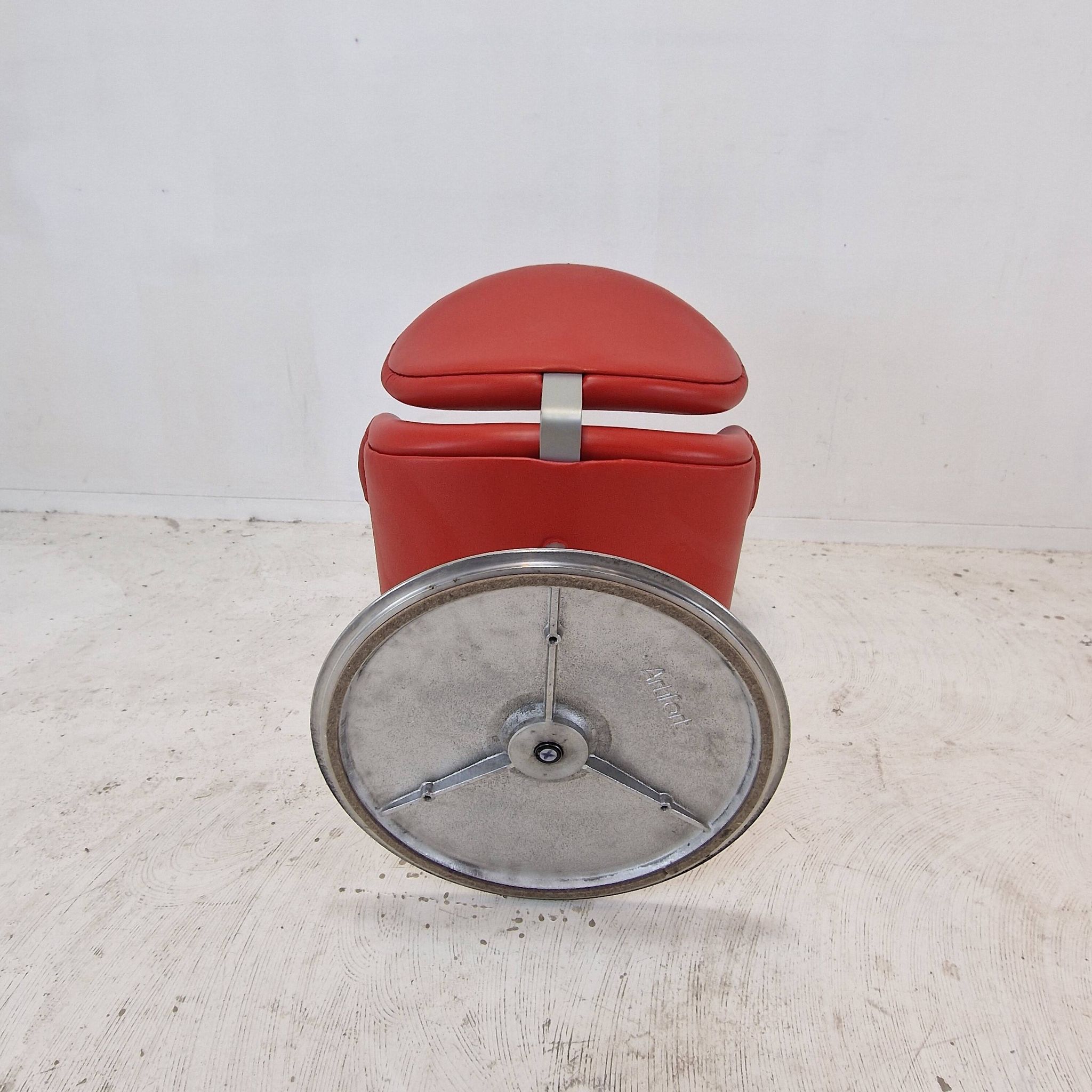 Little Tulip Chair by Pierre Paulin for Artifort, 1980s