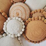 Round cushion 100% pure wool ochre pattern