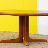 Scandinavian coffee table – 112 cm