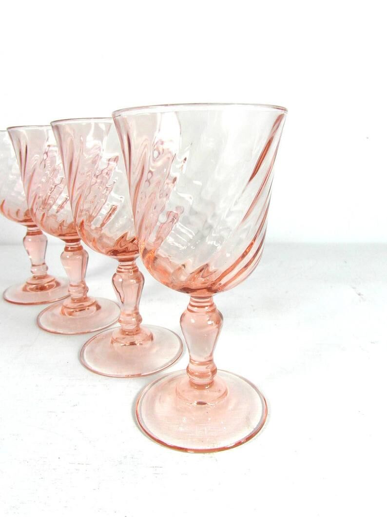 Lot of 4 pink glasses of Arcoroc digestive