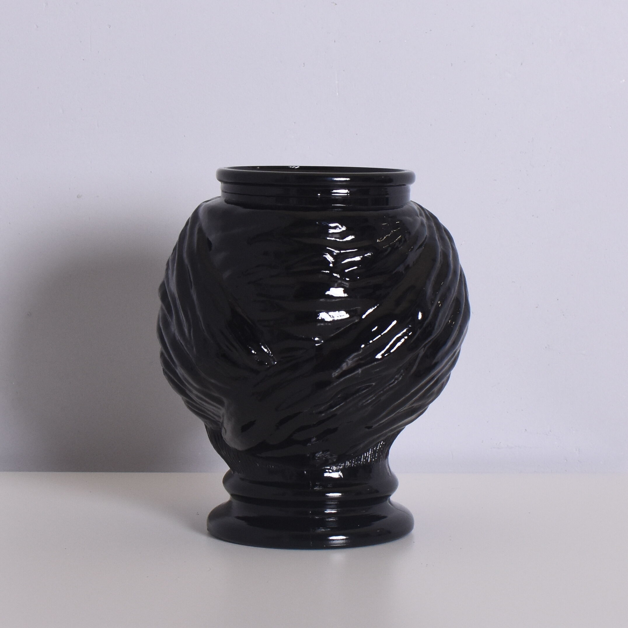 Flowerpot, 1970s