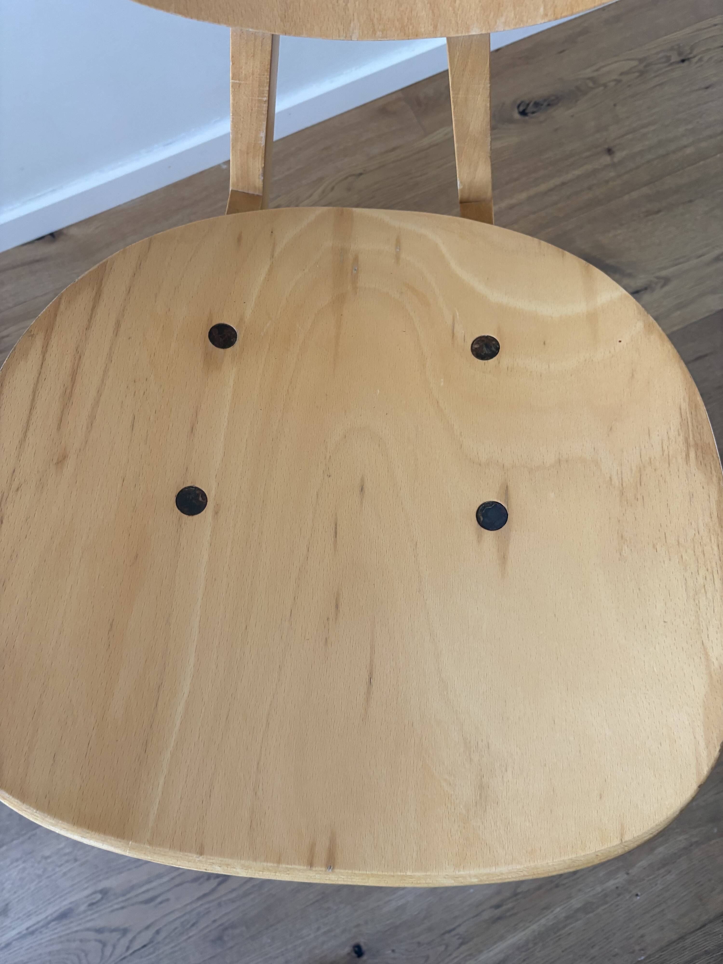 Chaises junzo sakakura 3221
