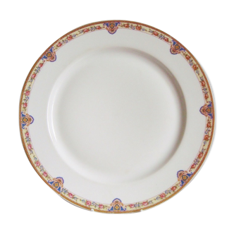Assiette en porcelaine de Limoges vers 1910 avec décor guirlandes de roses