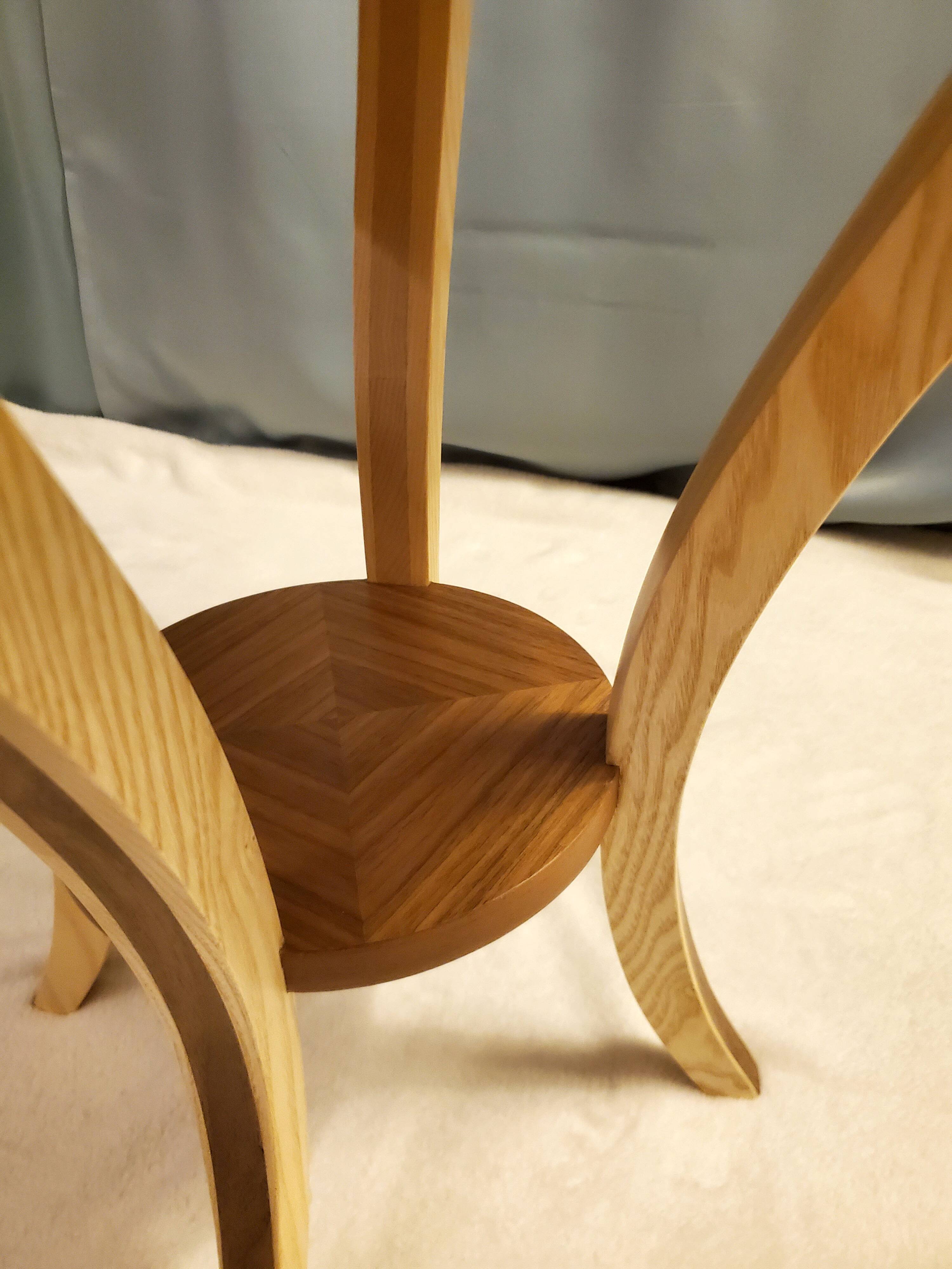 Pedestal table - small round table in wooden marquetry