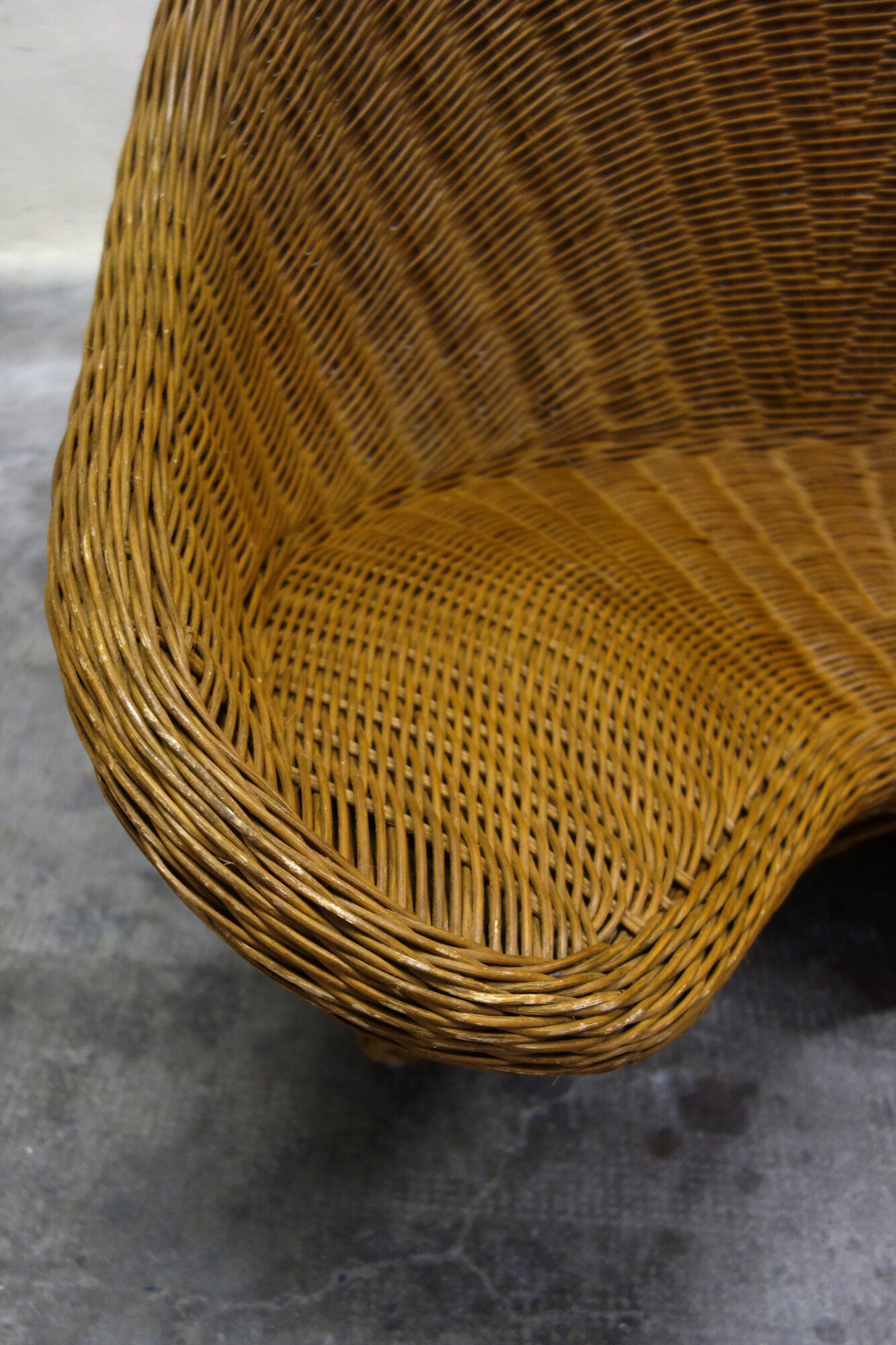 Meditation lotus armchair rattan braided 70s