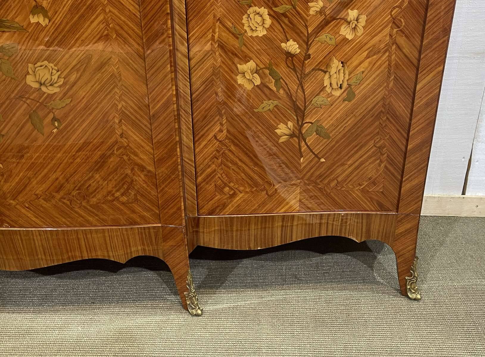 Louis XV style 3-door wardrobe in oak and rosewood - 1970s
