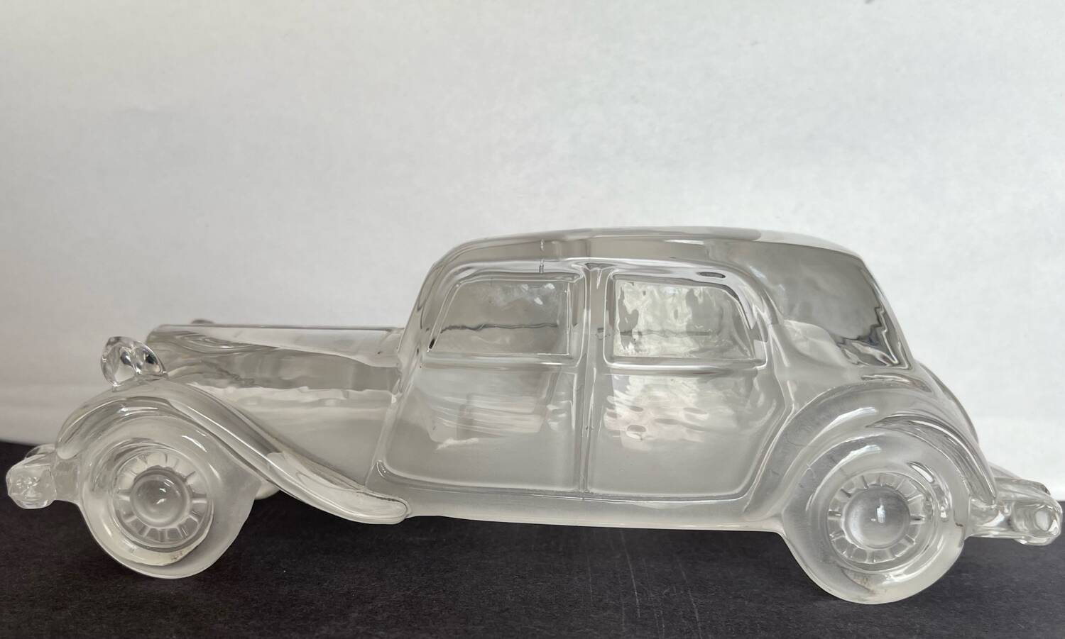 Presse papier en cristal