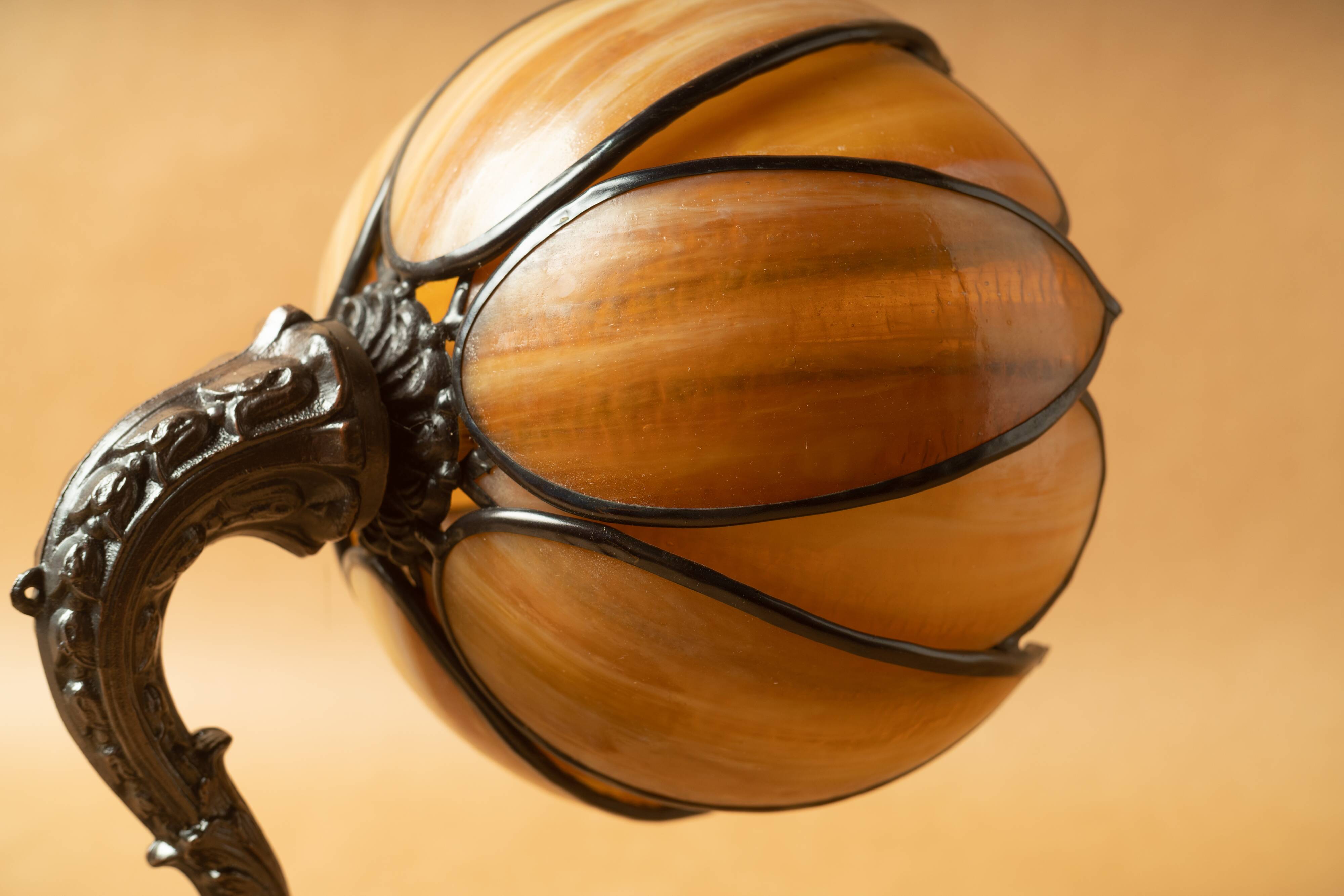 Pair lamps water lilies lotus style Tiffany vintage 90-2000