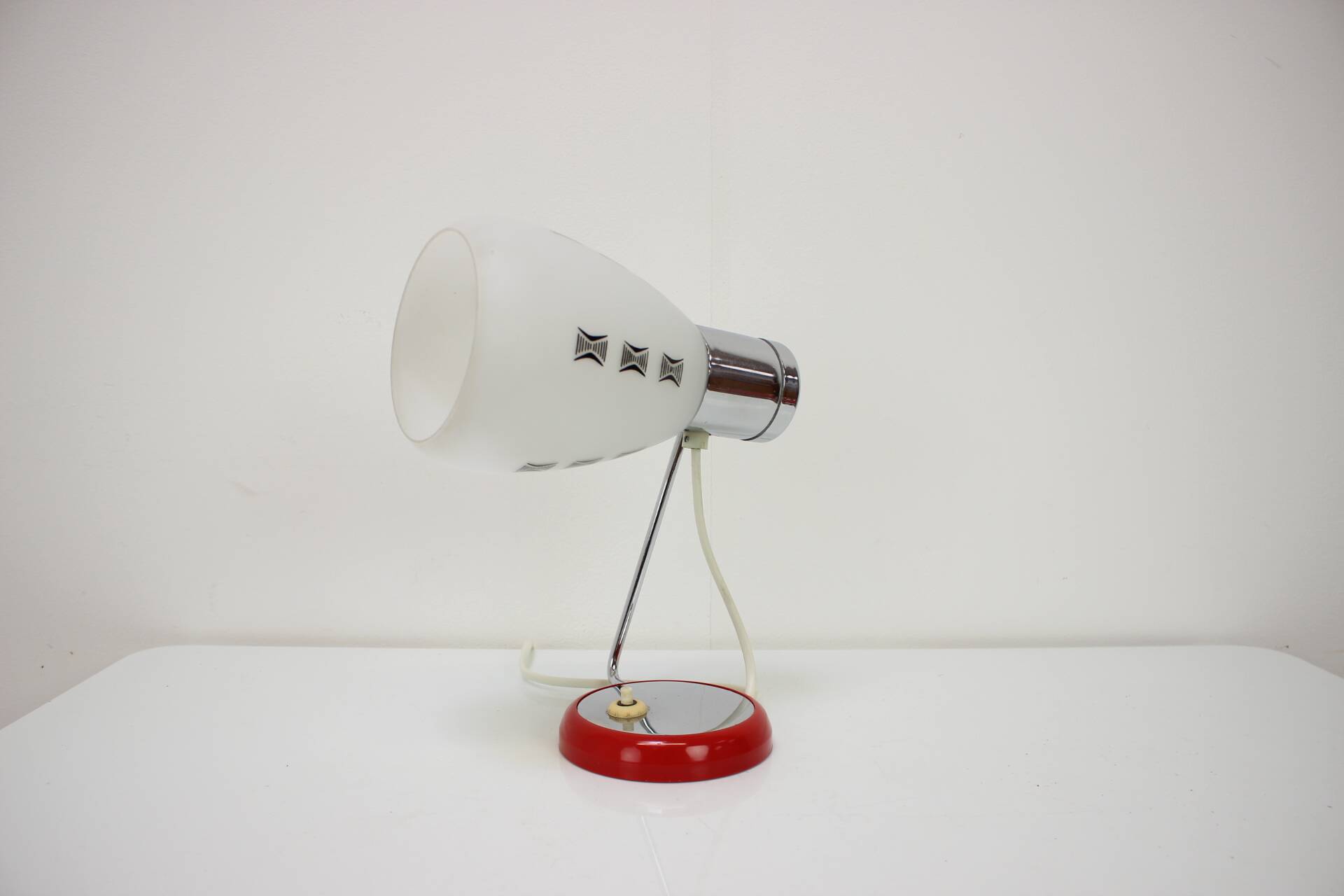 Lampe de table du milieu du siècle par Napako, années 1960, Tchécoslovaquie