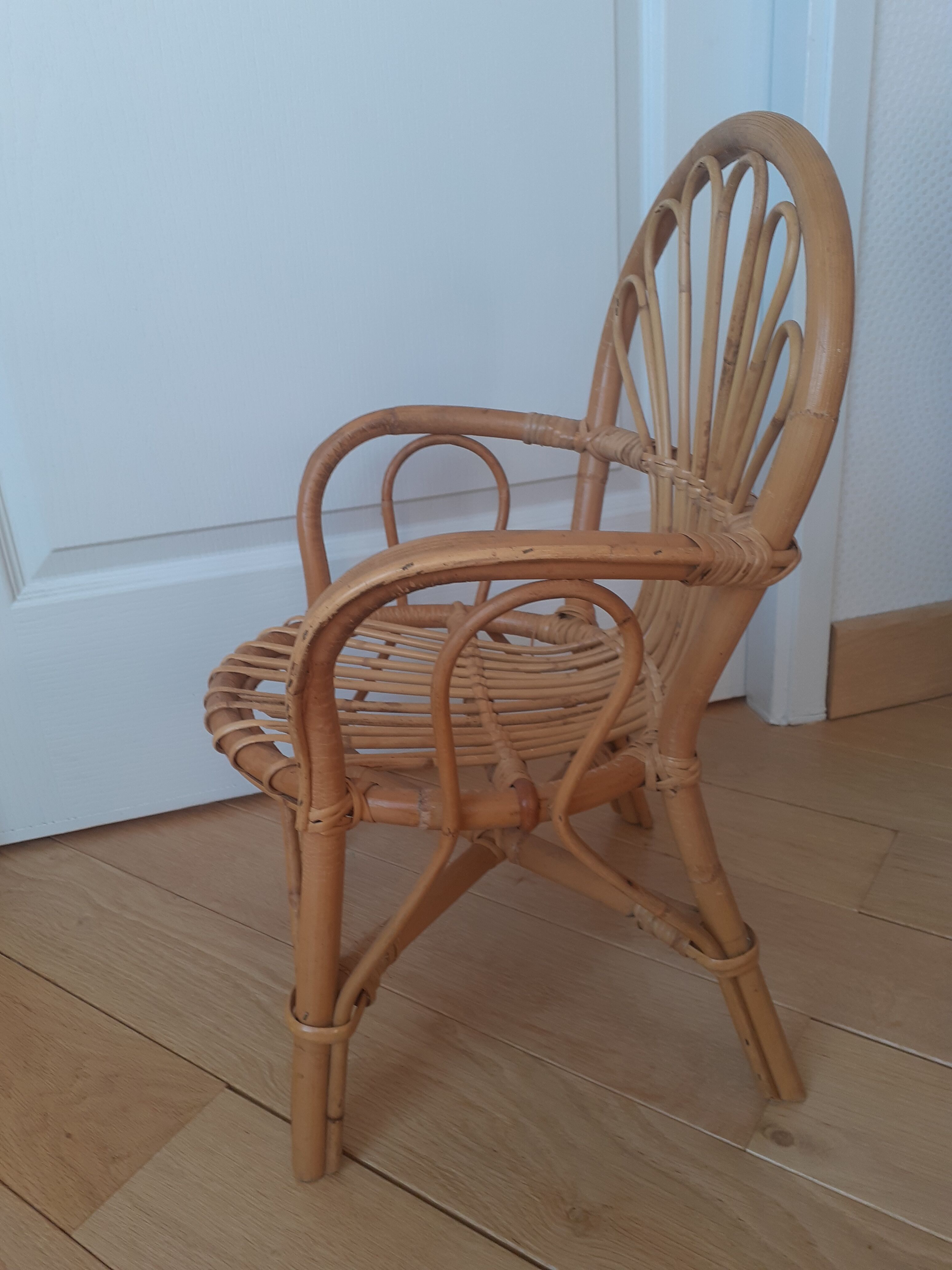 Rattan children's chair