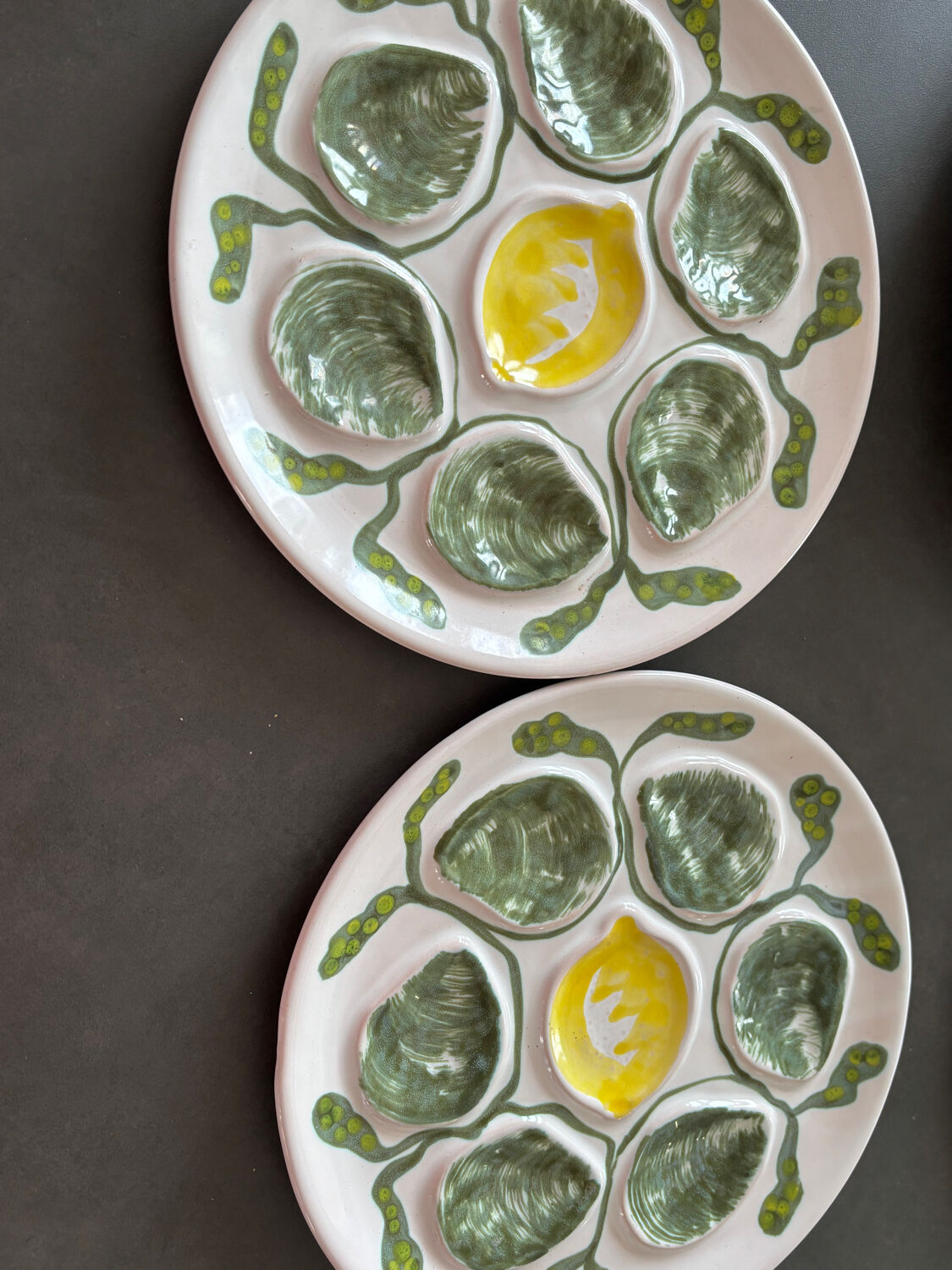 Oyster service signed Belon