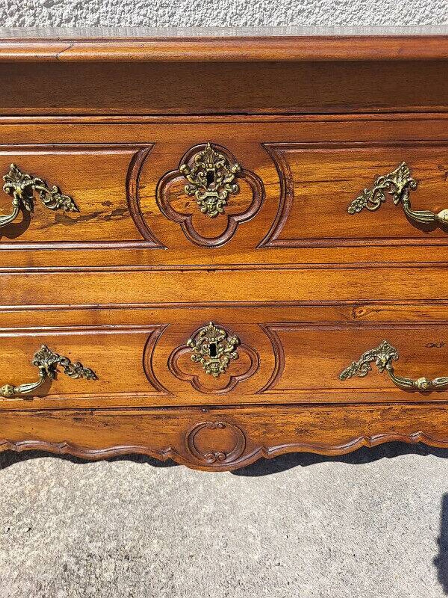 Louis xv tombeau chest of drawers in walnut 2 drawers from the 18th century