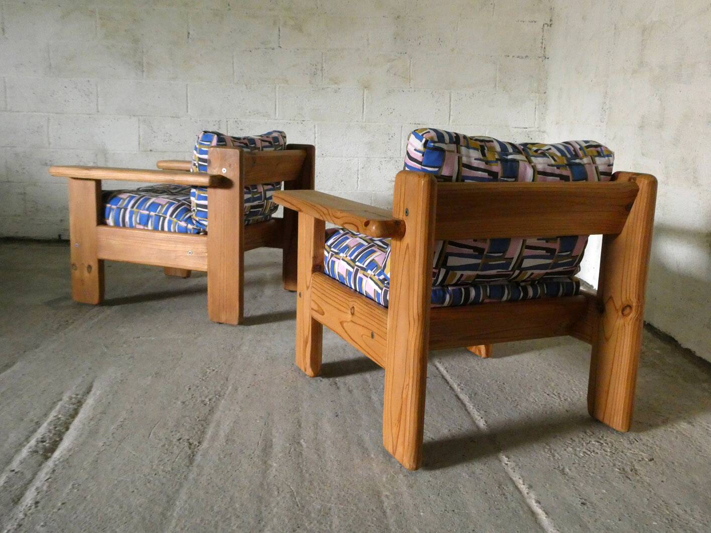 pair of pine armchairs, 1970