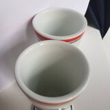 Service de 2 tasses à café sur pied en porcelaine de Limoges mazagrans, atelier du tabalou