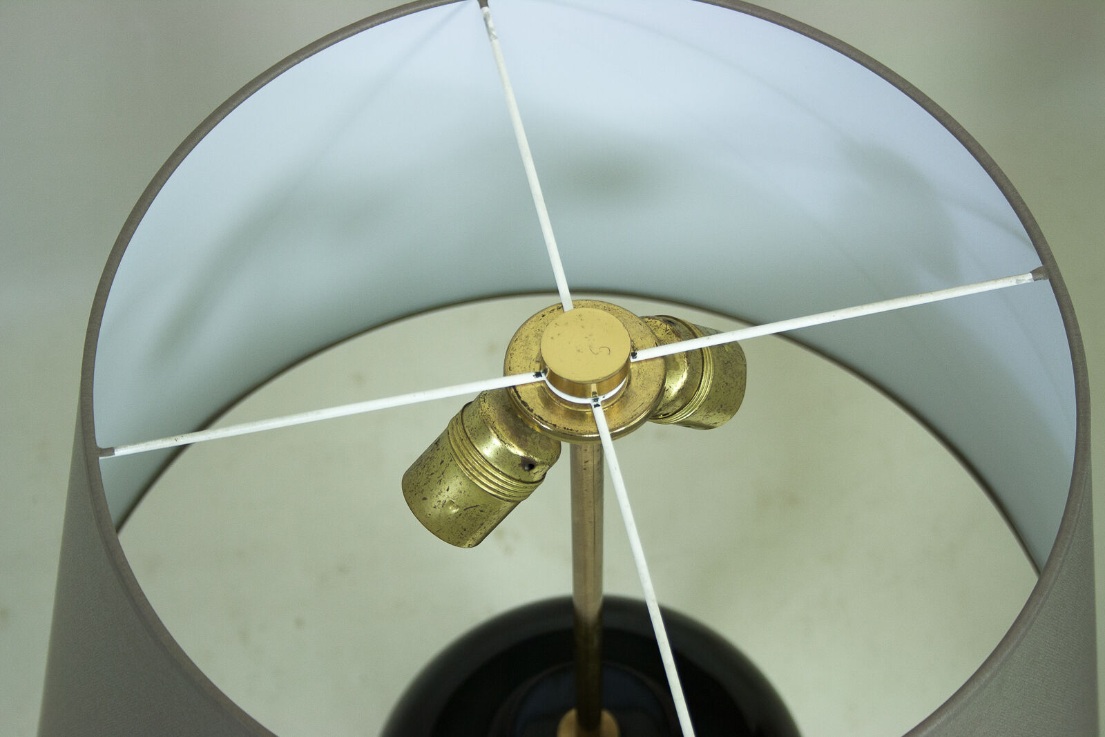 Pair of vintage ceramic and brass lamps