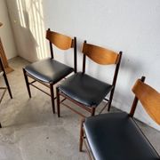 Set of 4 Italian chairs by Gianfranco Frattini.