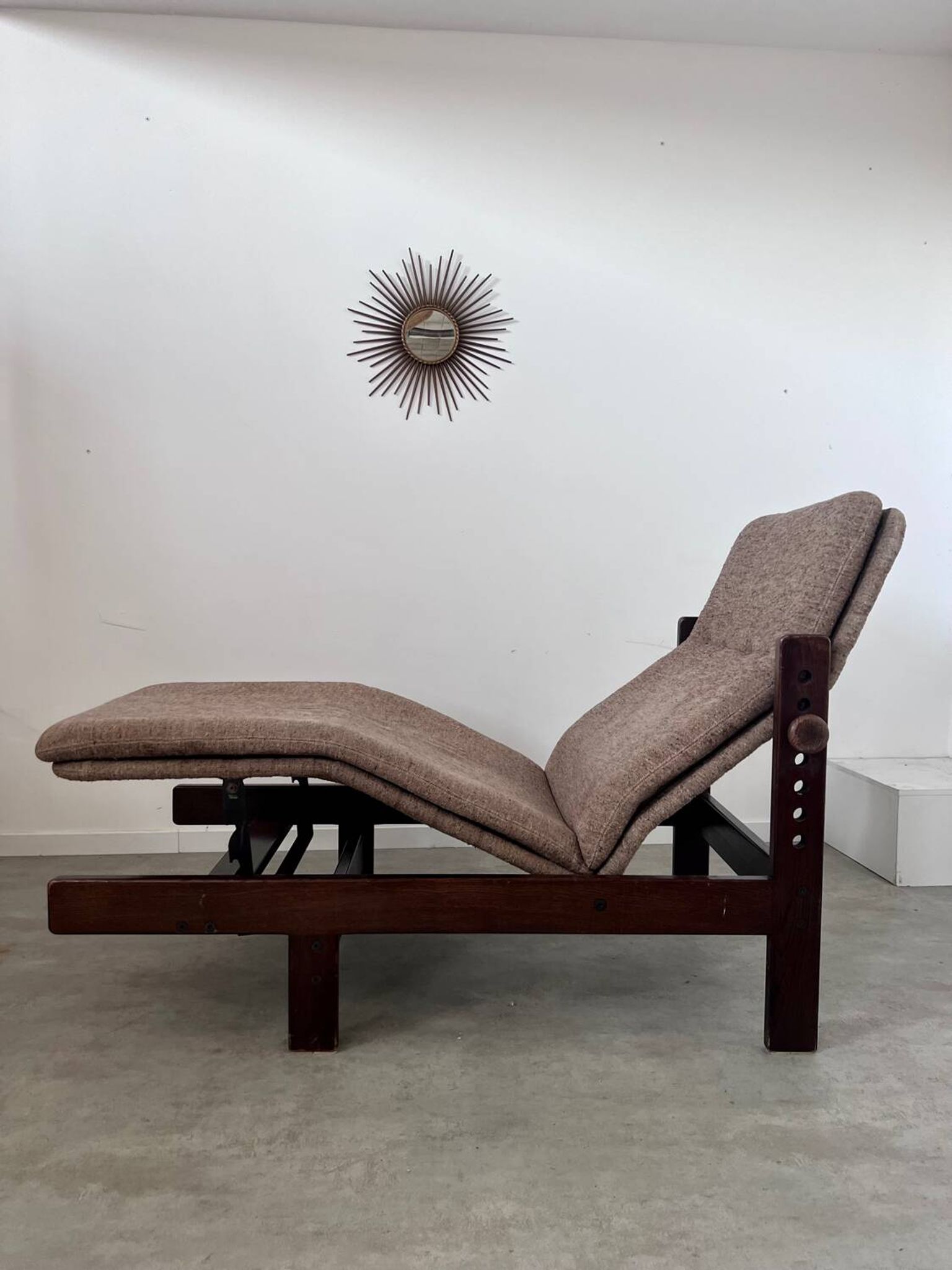 Old chaise longue wooden lounge chair Italian design from the 60s vintage