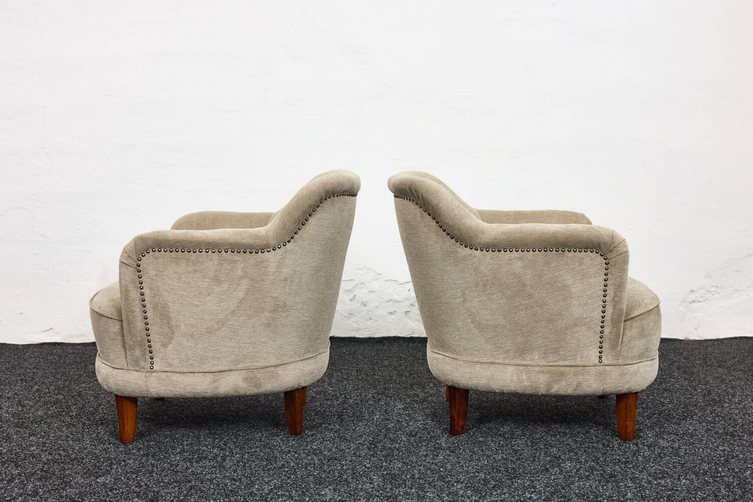 Fauteuils-chaises cocktail du milieu du siècle conçus par Pál Vince, 1947 Hongrie