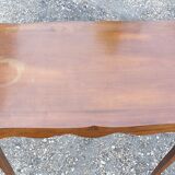 Sewing worker table