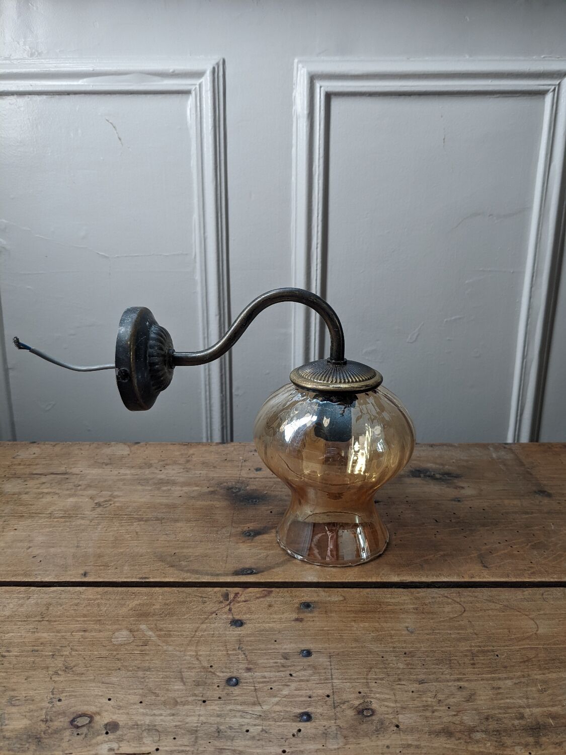 Vintage wall lamp