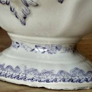 Iron earth gravy boat, Bouquet Creil & Montereau model, early 20th century