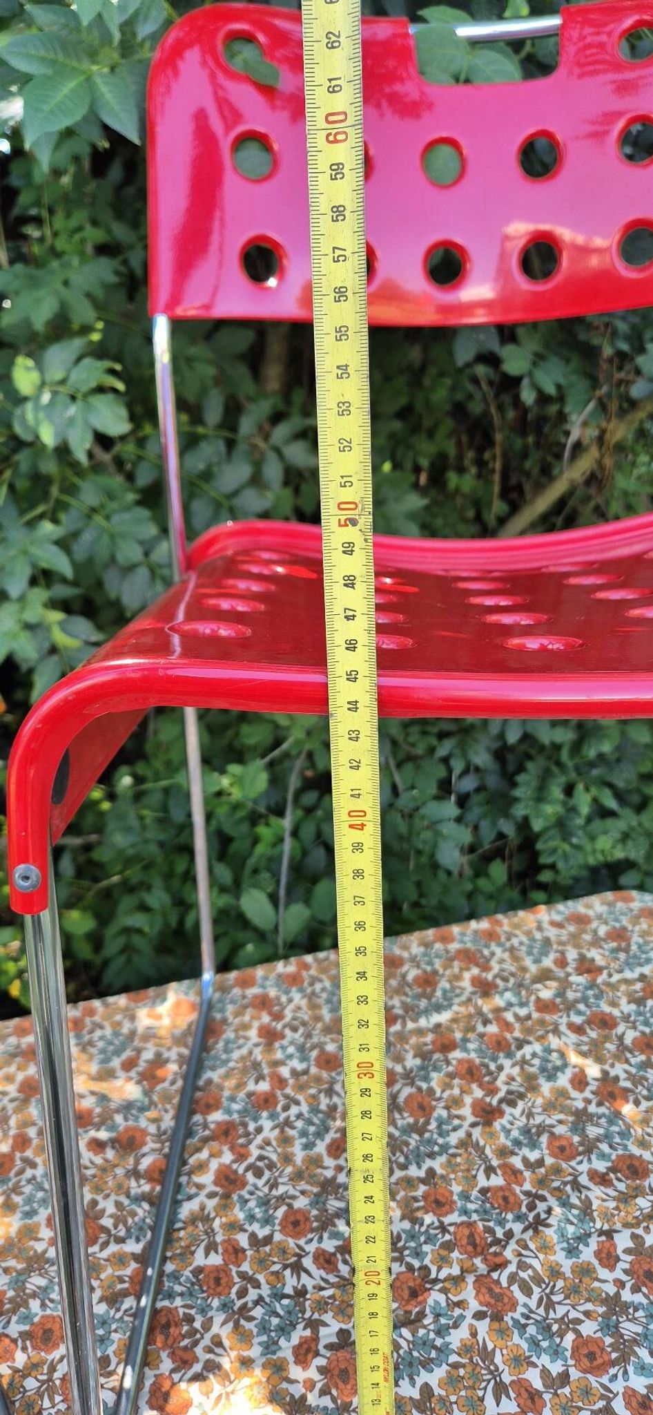 Omstak chair by Rodney Kinsman, vintage red metal.
