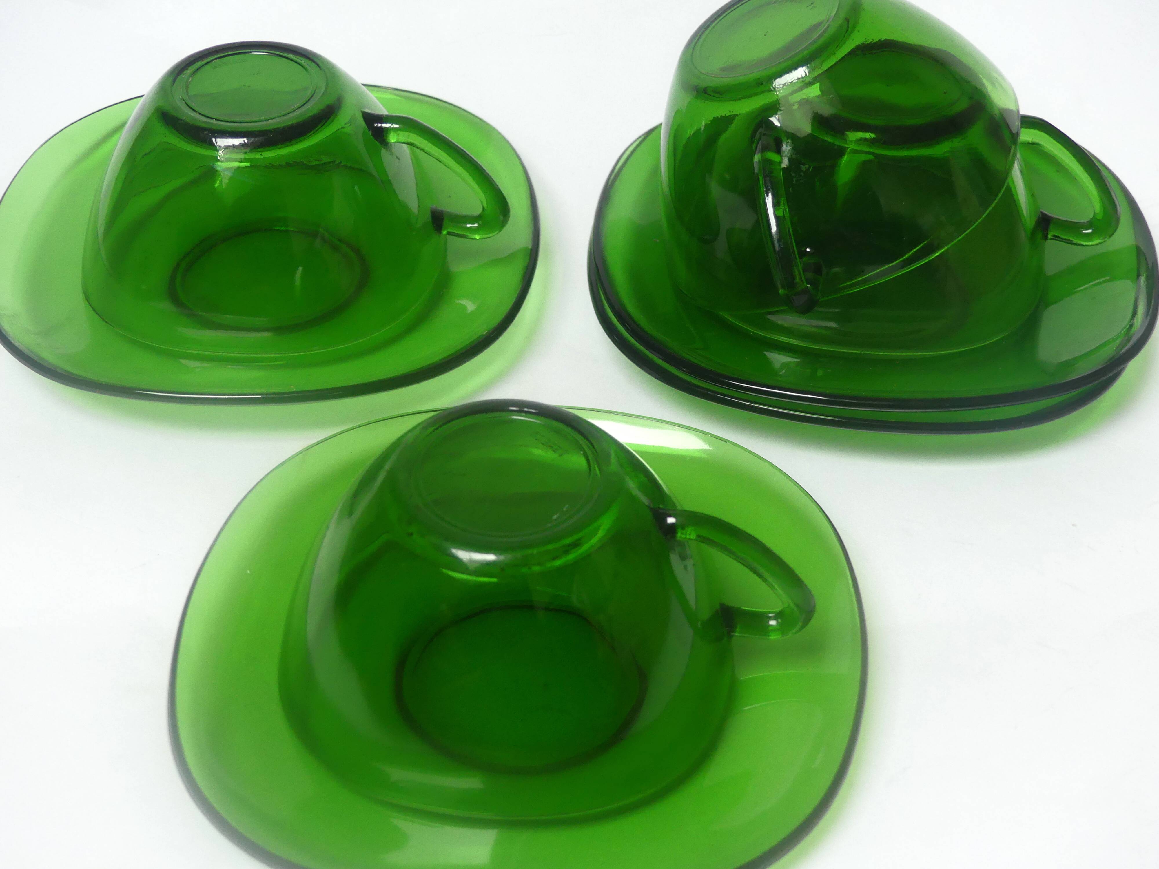 Vereco coffee cups with saucers