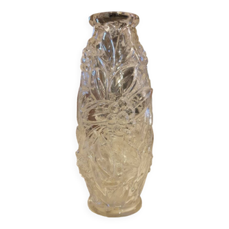 Vase cristal moulé