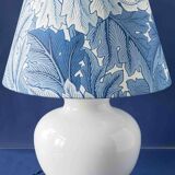 Blue and white ceramic table lamp, William Morris Acanthus shade, Dutch vintage.