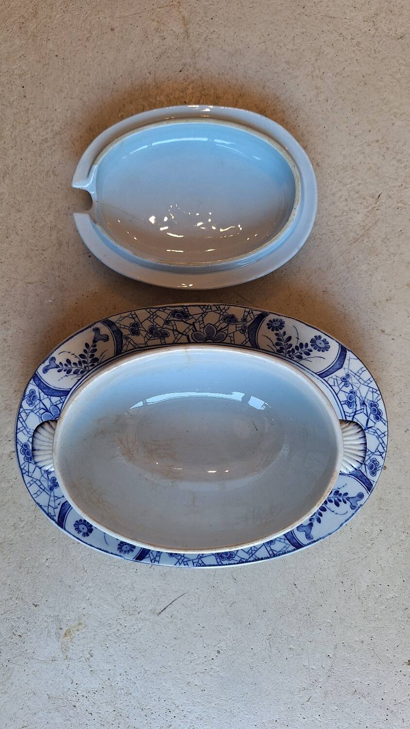 Japan model sauce boat by Creil and Montereau 19th century