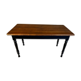 Table legs turned black
