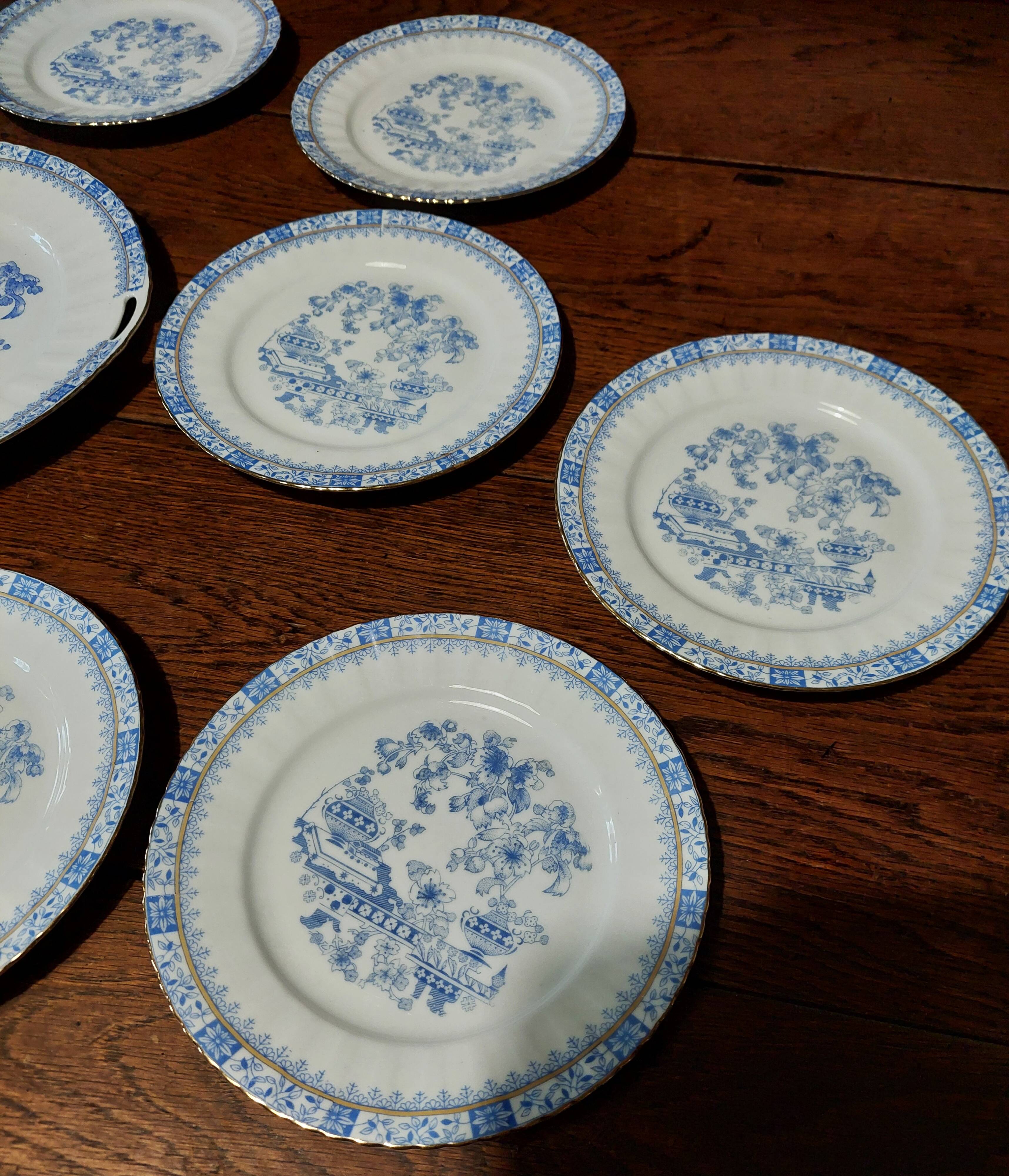 Dessert service twelve plates and round dish Bavaria China blau porcelain